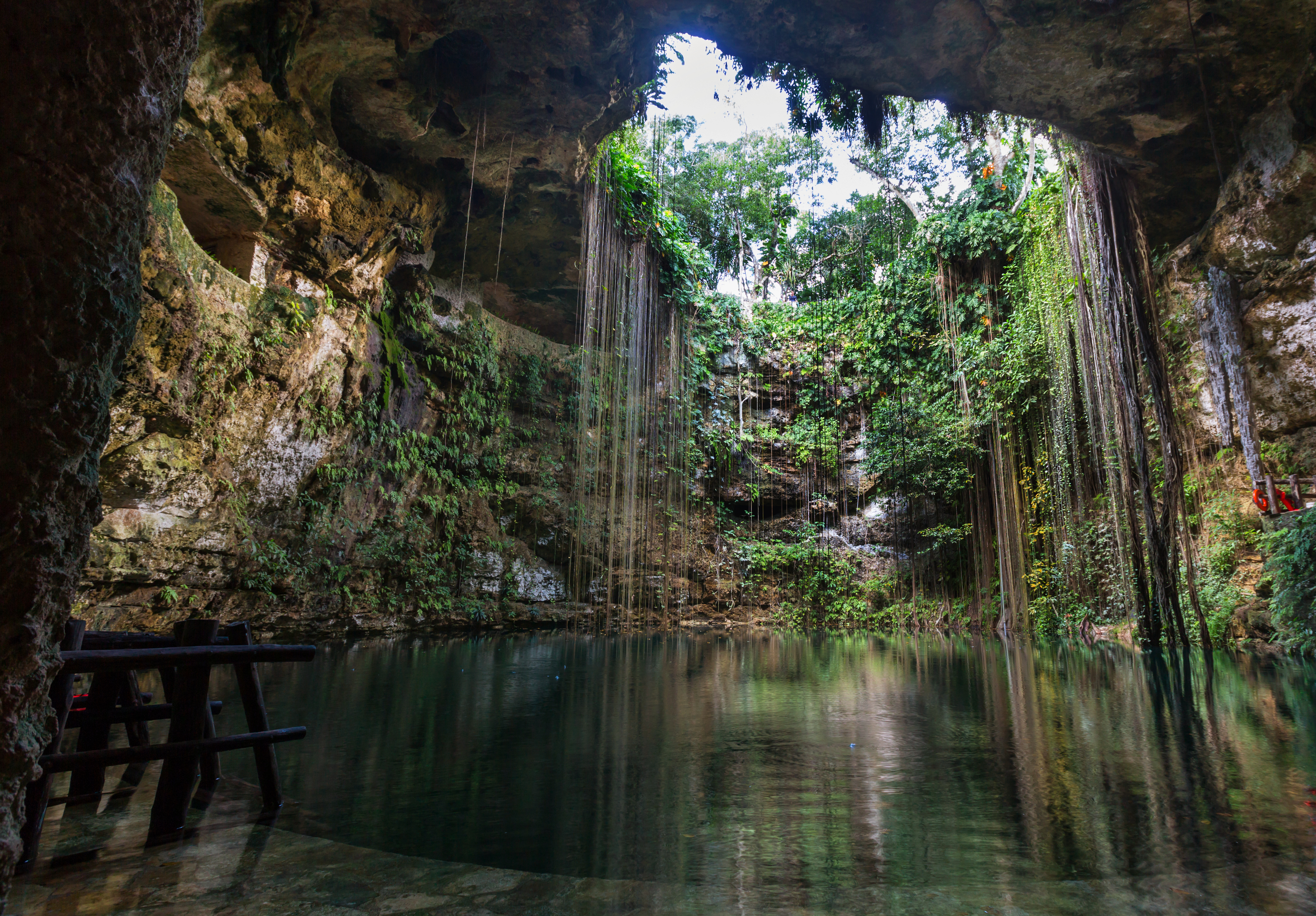 Cenote Ik Kil